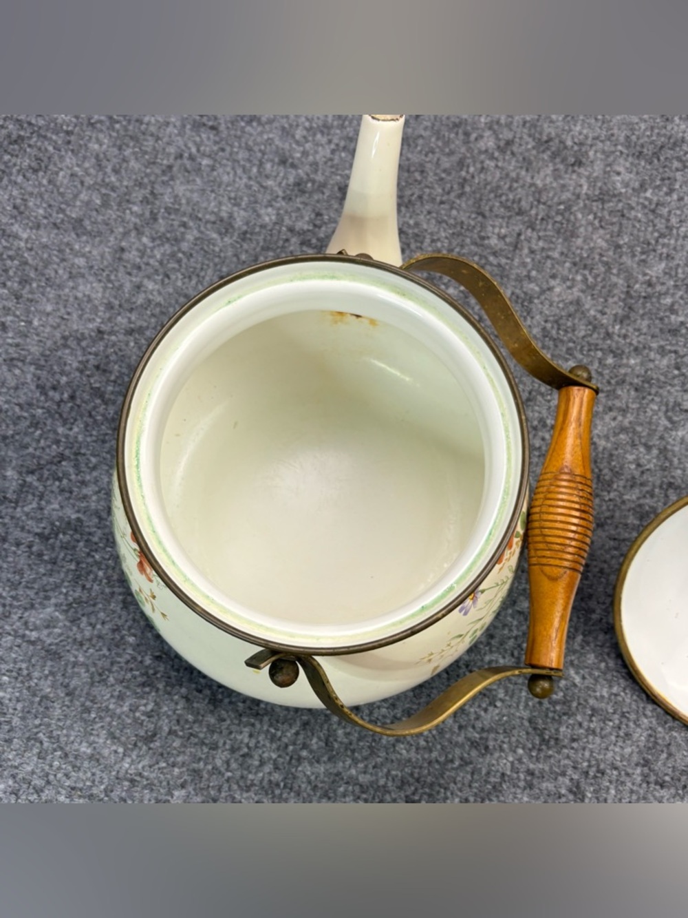 VTG Mikasa Grande Chef Wildflower Teapot 2.5 Qt Tea Kettle Enamelware Brass - Picture 10 of 15